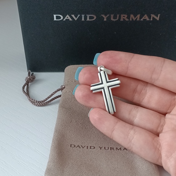 David Yurman Sterling Silver Large Deco Religious Cross Pendant - Picture 4 of 4